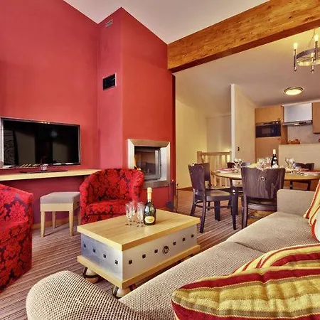 Edenarc Iii Apartment